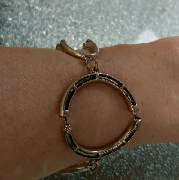 Neiman Marcus Bracelet - Picture 5 of 5